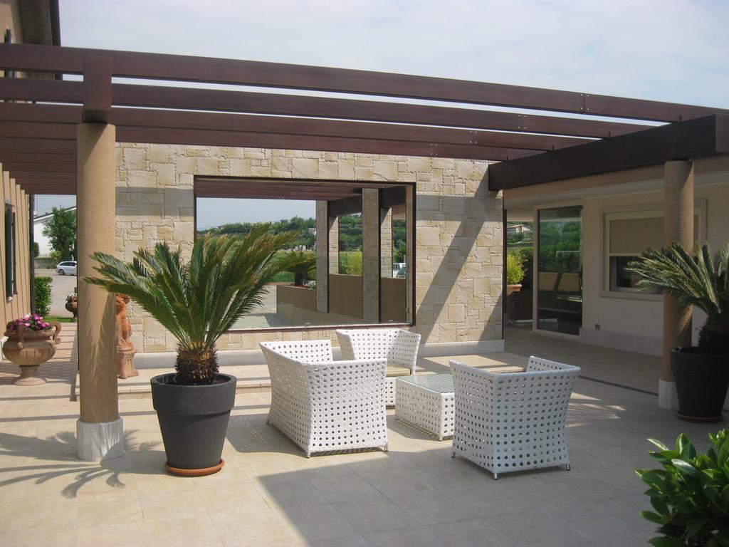 Residence La Margherita Λατζίζε Εξωτερικό φωτογραφία