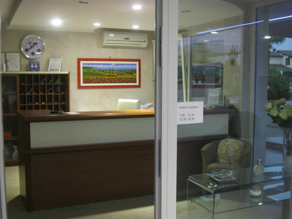 Residence La Margherita Λατζίζε Εξωτερικό φωτογραφία