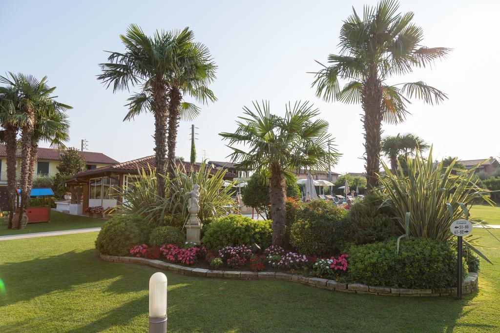 Residence La Margherita Λατζίζε Εξωτερικό φωτογραφία