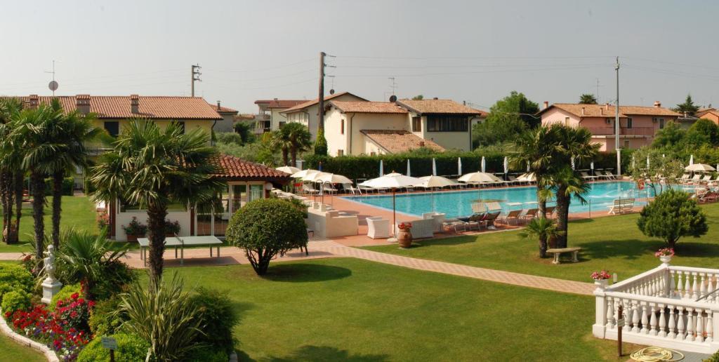 Residence La Margherita Λατζίζε Εξωτερικό φωτογραφία